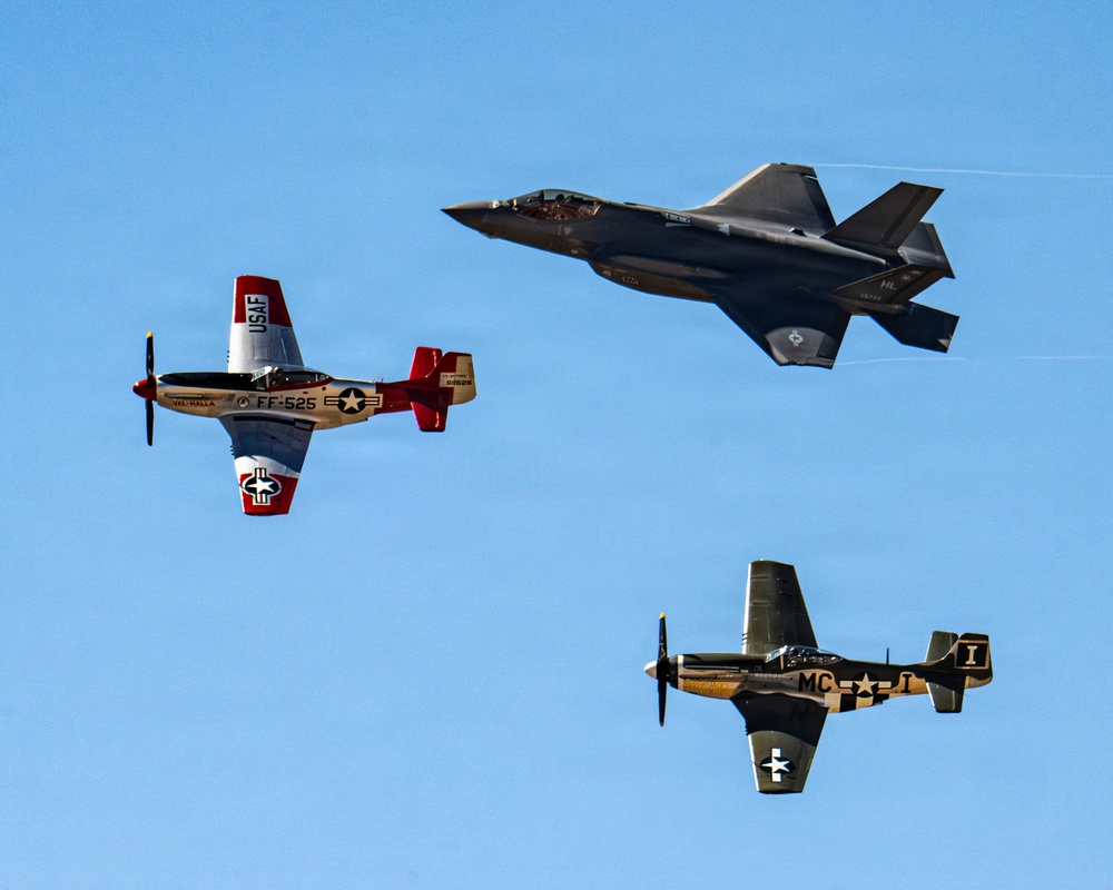 F-35A Demo Team Flying Multi-Ship Formations at HFTC