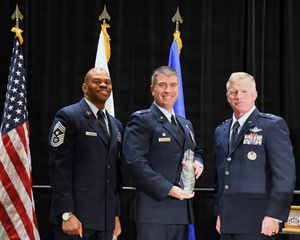 Mako Minute Ep 04: Custer’s Corner and interview with Master Sgt. Sylvia Carrillo