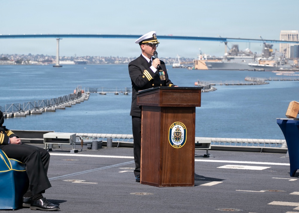 USS Augusta Holds Change of Command Ceremony