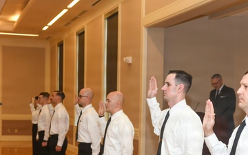 Service members complete physician assistant course, commission as Navy officers