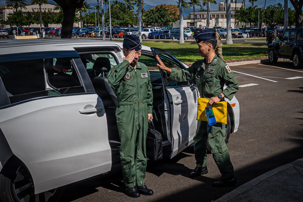 Lt. Gen. Yajima Visits 94th AAMDC