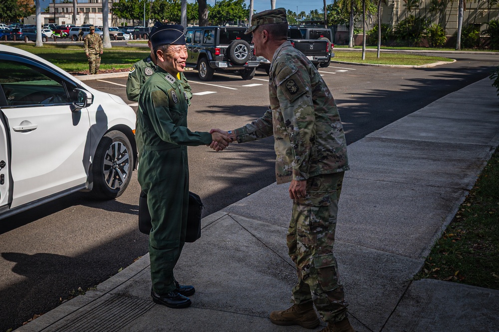 Lt. Gen. Yajima Visits 94th AAMDC