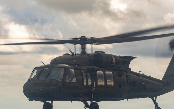 16 CAB Deck Landing Qualification