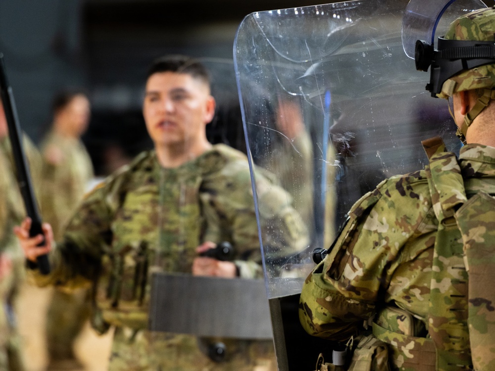 Arkansas Soldiers hone skills in support of JTF-DC