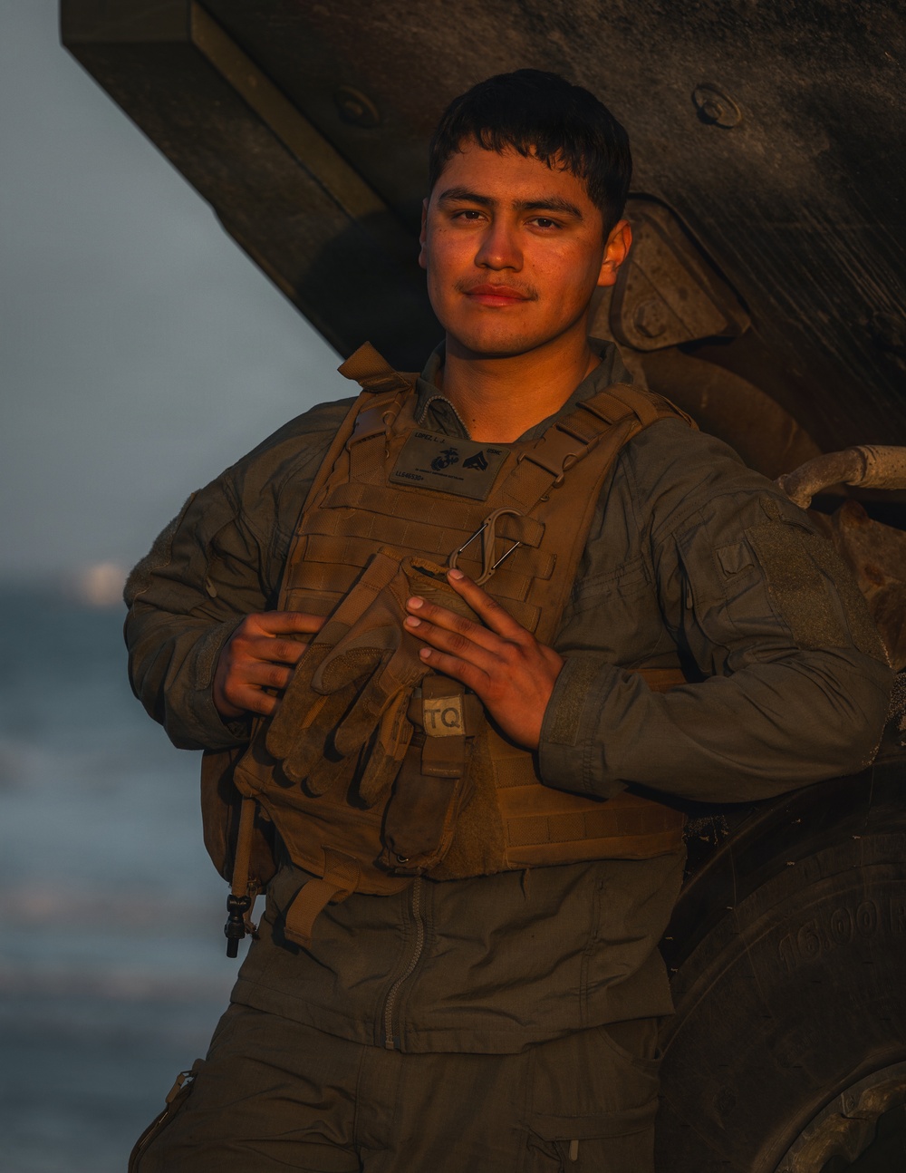 2nd AA Bn ACVs conclude TCAT 26.1 with ship-to-shore movement