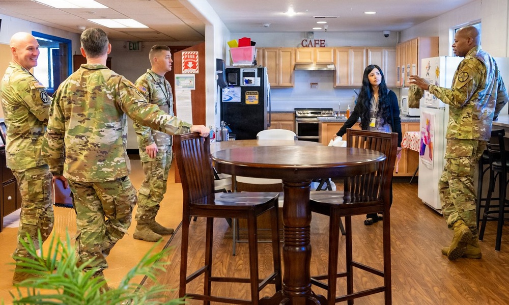 IMCOM senior leaders visit Fort Hunter Liggett