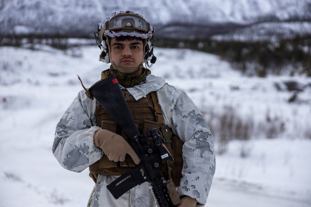 CORE26 | Logistics Marines Hone marksmanship during Arctic exercise