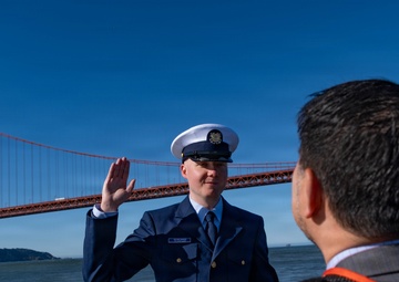 Coast Guardsman receives U.S. citizenship aboard Station Golden Gate motor lifeboat