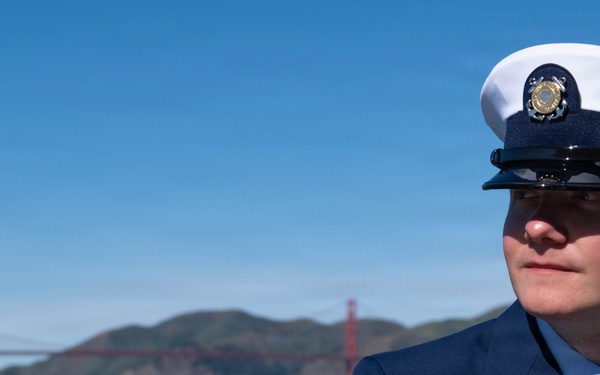 Coast Guardsman receives U.S. citizenship aboard Station Golden Gate motor lifeboat