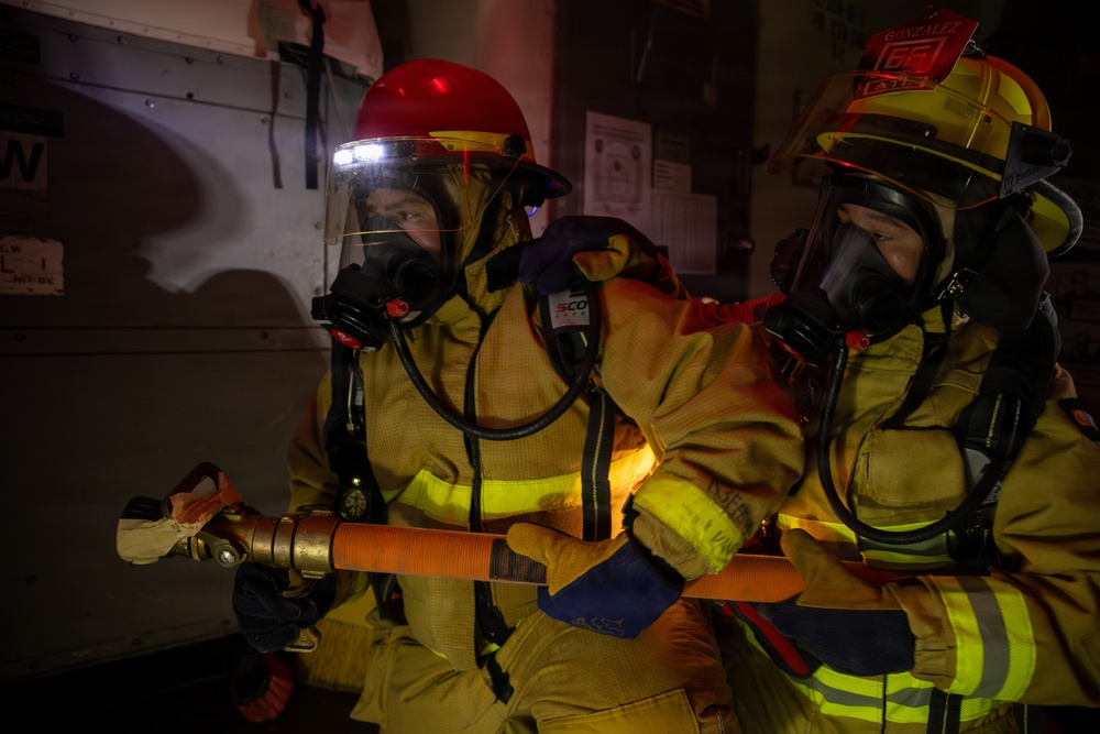 Integrated Training Team Drill aboard the USS Gonzalez (DDG 66)