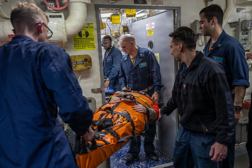 Medical Training Team Drill aboard the USS Gonzalez (DDG 66)