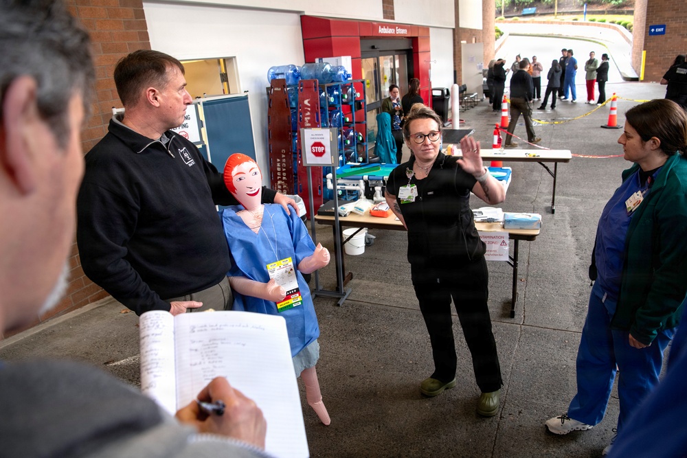 Oregon 102nd CERFP trains alongside Portland Providence Medical Center staff