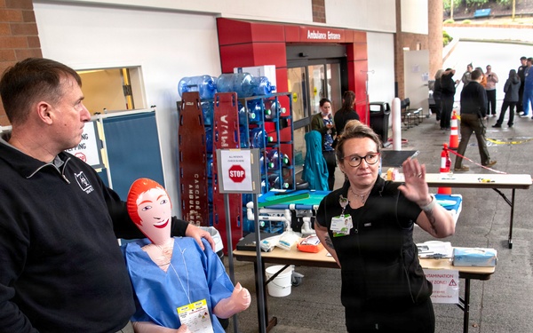 Oregon 102nd CERFP trains alongside Portland Providence Medical Center staff