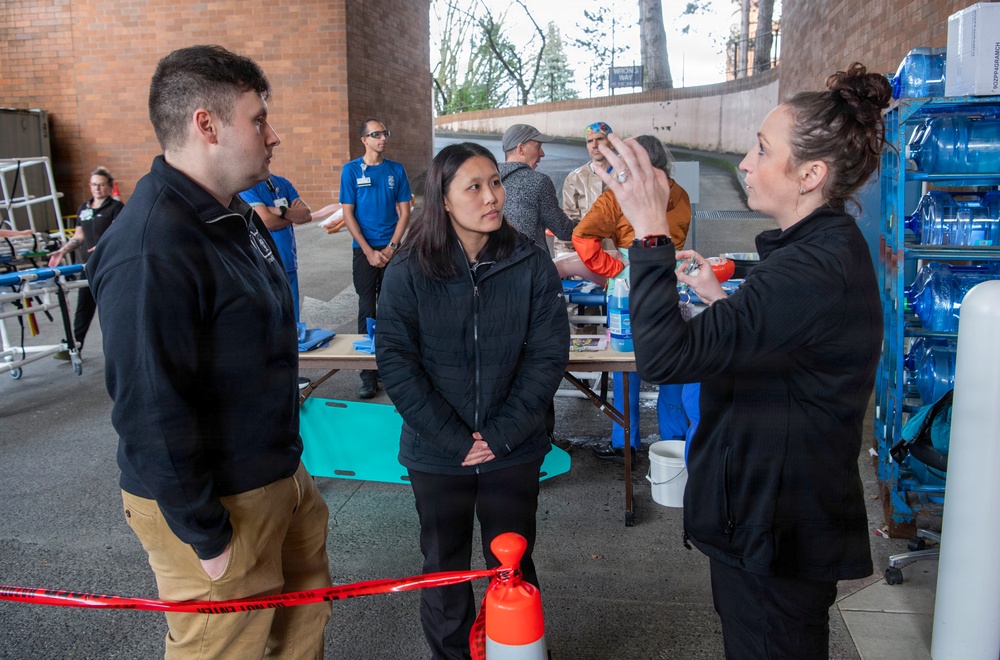 Oregon 102nd CERFP trains alongside Portland Providence Medical Center staff