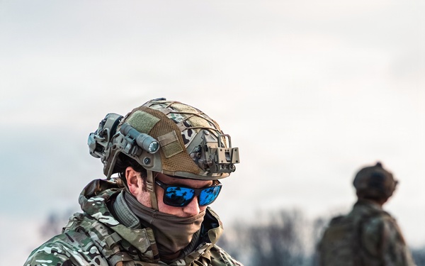 5th Special Forces Group (Airborne) conducts K-9 training