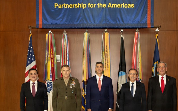 Paraguayan President visits SOUTHCOM