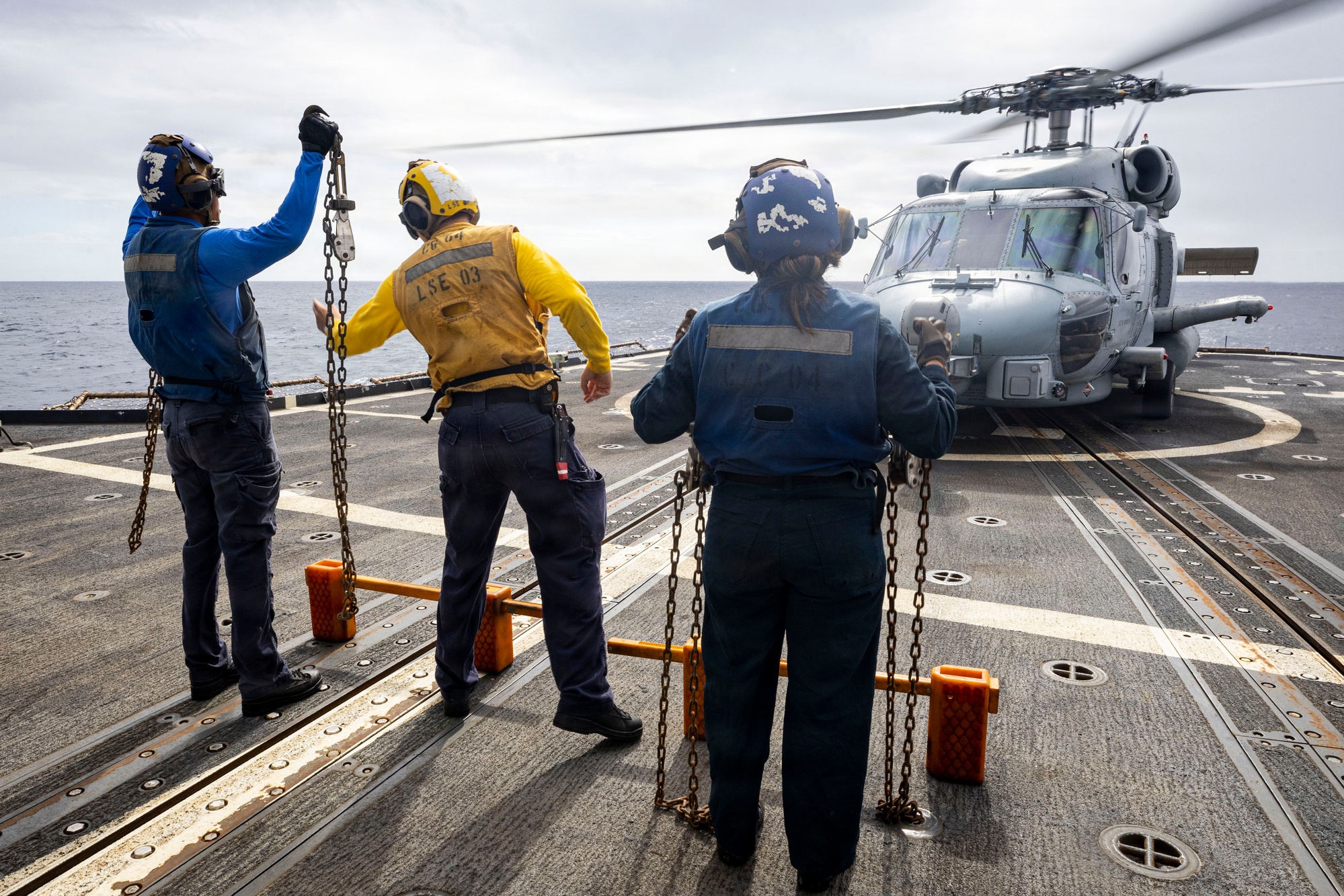 DVIDS - Images - U.S. Sailors present chocks and chains to the