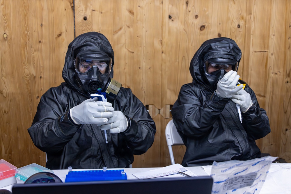 ARCTIC EDGE 2026: CBIRF conducts cold weather sample training day 2