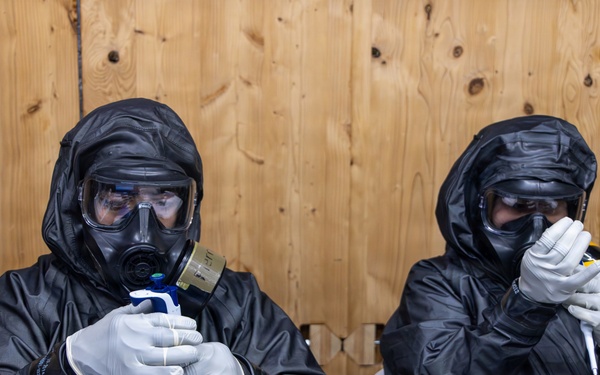 ARCTIC EDGE 2026: CBIRF conducts cold weather sample training day 2