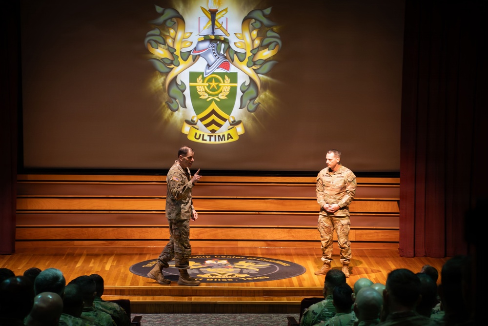 U.S. Army Eurpope and Africa vist the NCO Leadership Center of Excellence