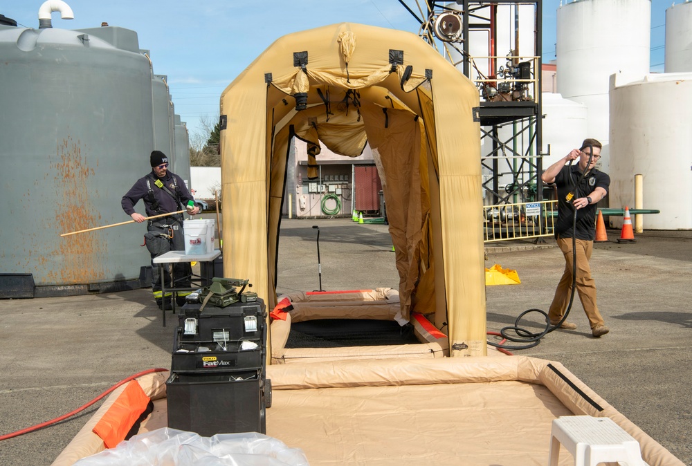 Oregon National Guard takes part in emergency response Air Monitoring Exercise