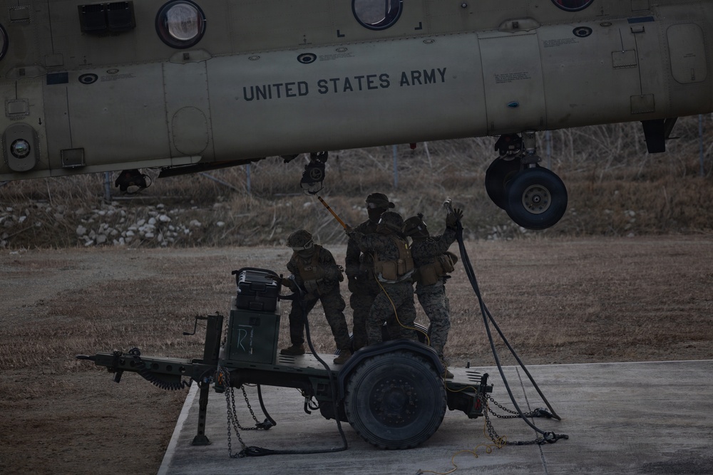 U.S. Marines with 12th LLB and U.S. Soldiers Execute an HST in the Republic of Korea