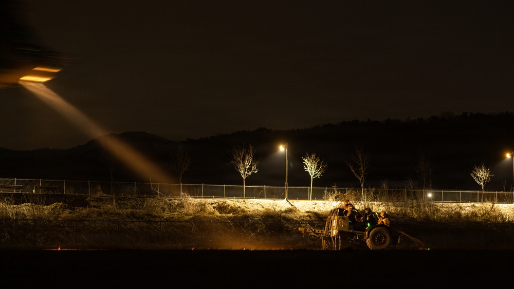 U.S. Marines with 12th LLB and U.S. Soldiers Execute an HST in the Republic of Korea