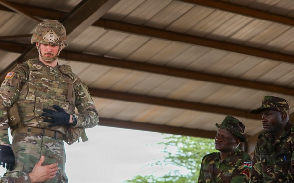 US, Kenya medical teams share lifesaving skills during Justified Accord 2026