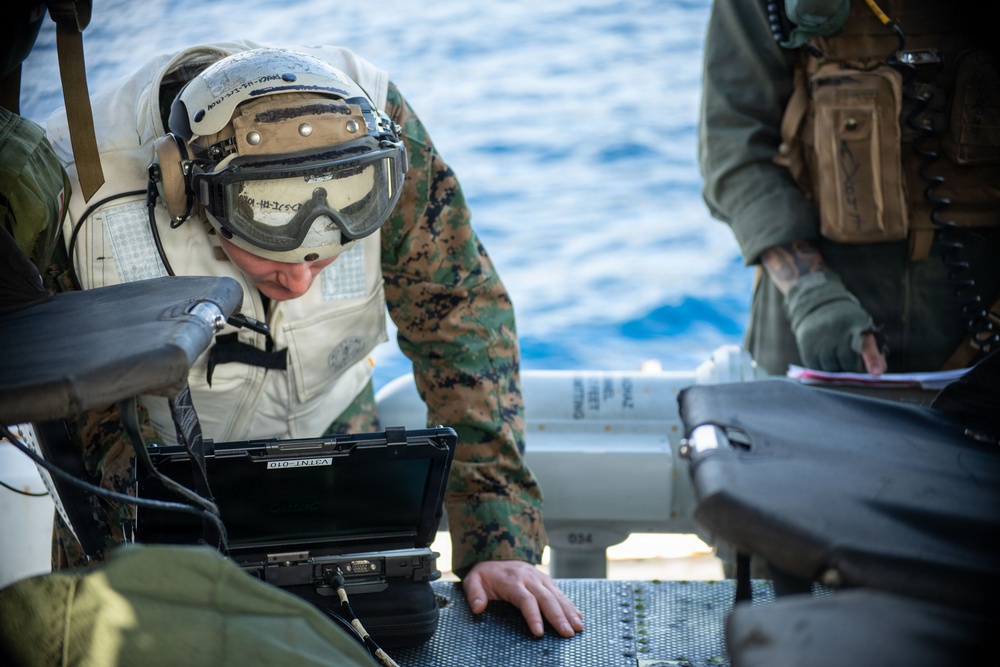 USS New Orleans (LPD 18) Conducts Flight Operations