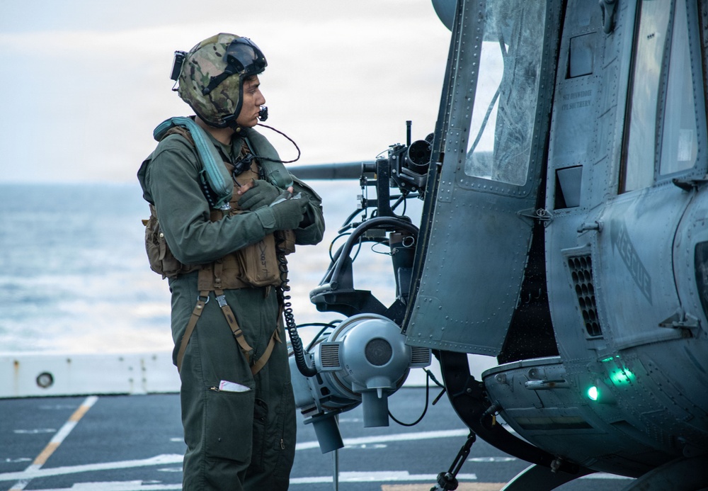 USS New Orleans (LPD 18) Conducts Flight Operations