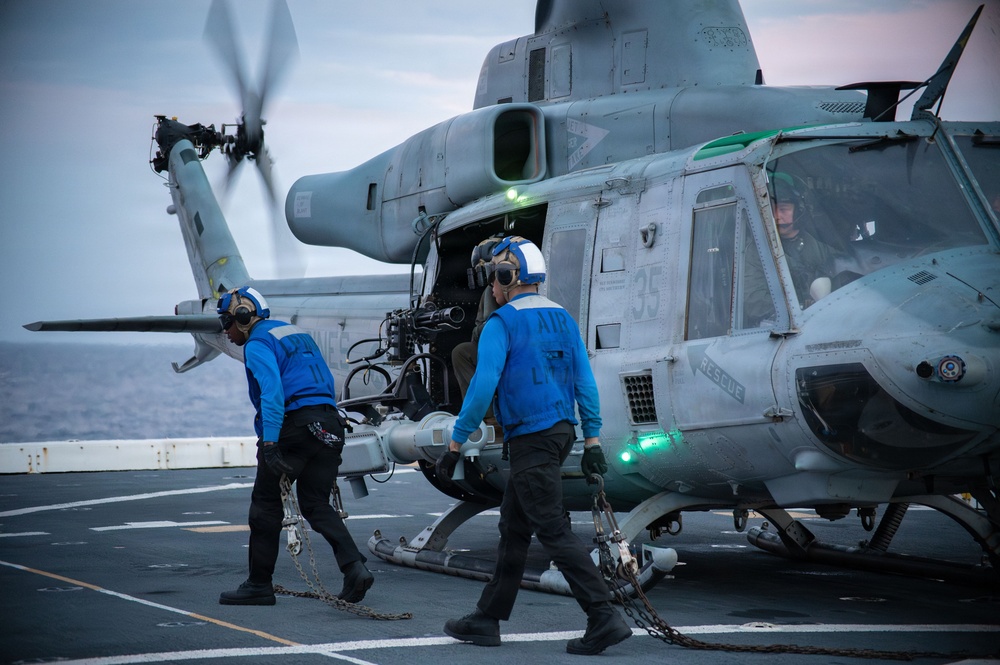 USS New Orleans (LPD 18) Conducts Flight Operations