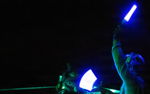 USS New Orleans (LPD 18) Conducts Flight Operations