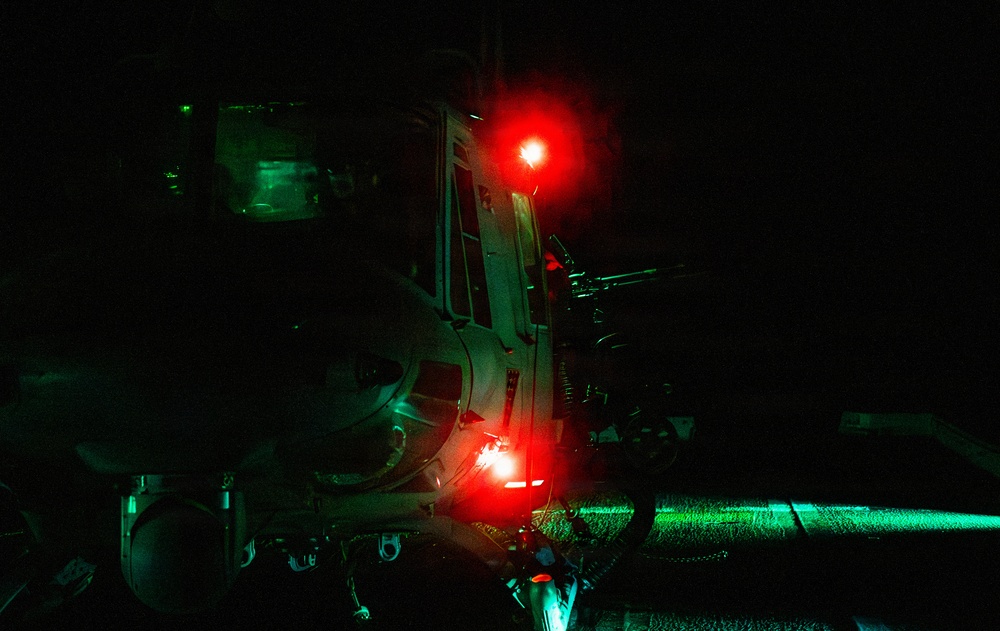 USS New Orleans (LPD 18) Conducts Flight Operations