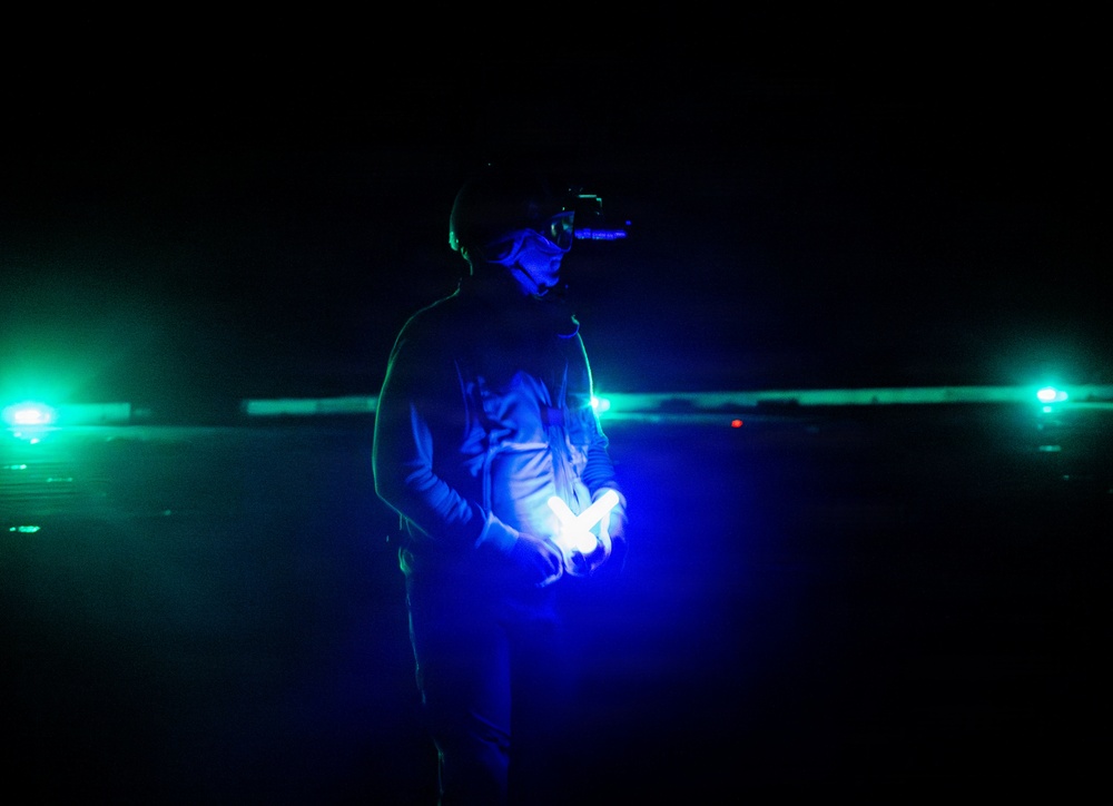 USS New Orleans (LPD 18) Conducts Flight Operations