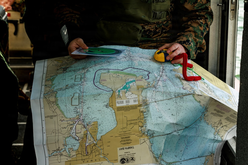 4th AABn Marines Conduct Littoral Craft Training