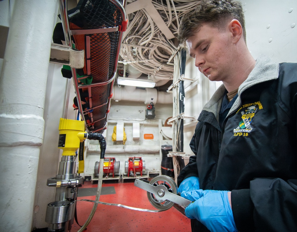 USS New Orleans (LPD 18) Conducts Daily Operations