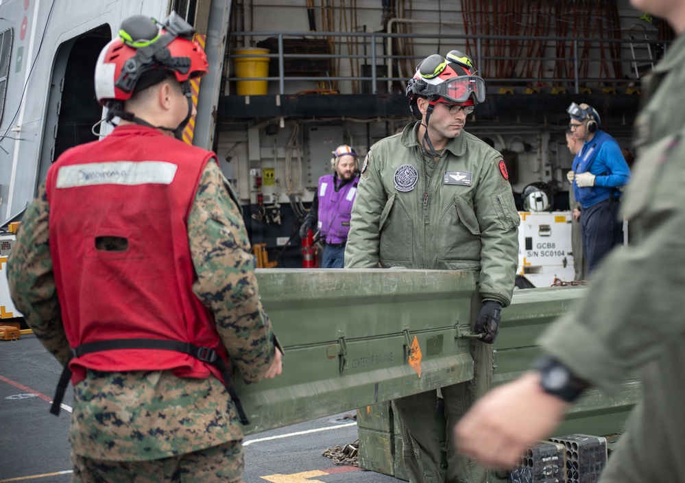 USS New Orleans (LPD 18) and Marine Medium Tiltrotor Squadron (VMM) 265 (Rein.) Conduct Routine Operations