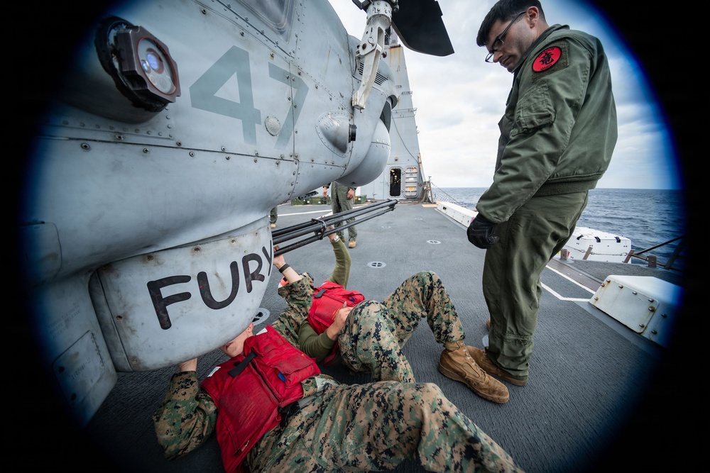 USS New Orleans (LPD 18) and Marine Medium Tiltrotor Squadron (VMM) 265 (Rein.) Conduct Routine Operations