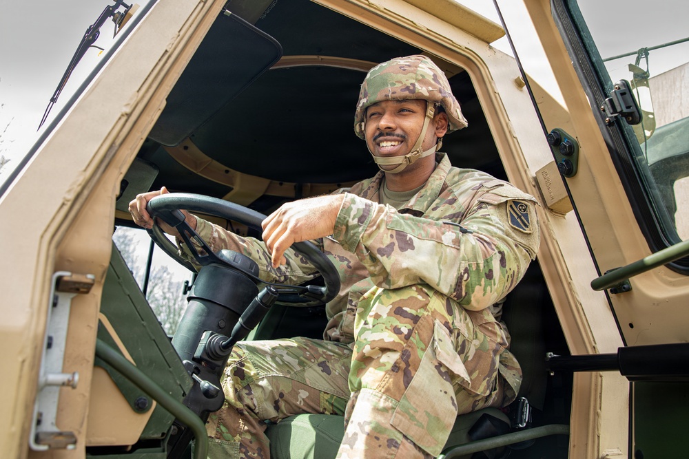 1-181st Field Artillery Regiment conducts preventive maintenance checks and services at Volunteer Training Site Catoosa, Georgia