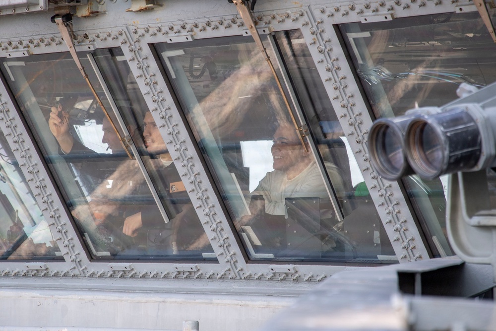 USS Abraham Lincoln Conducts Flight Operations in Support of Operation Epic Fury