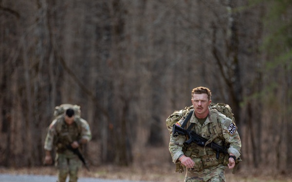 Soldiers compete in Tennessee State Best Warrior Competition