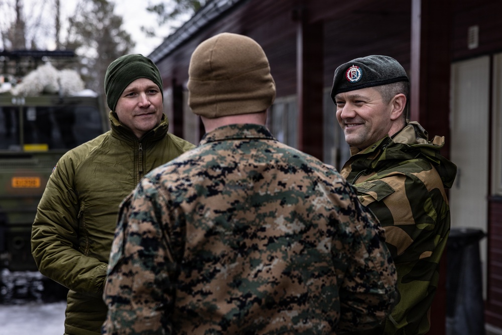 CORE26 |  Norwegian Soldiers Showcase Arctic Vehicle Capabilities to U.S. Marines