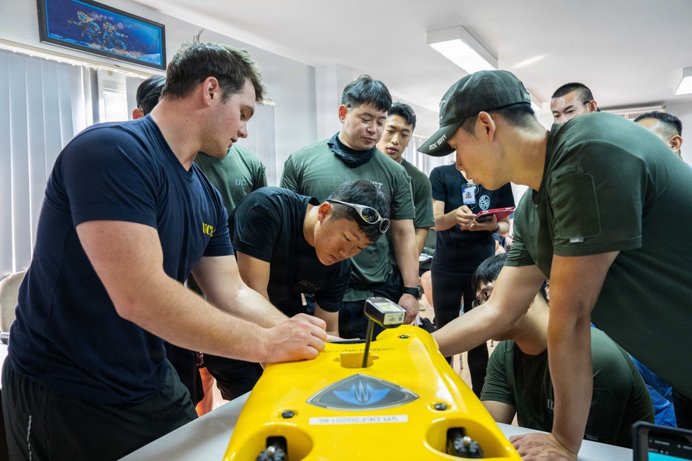 CTG 73.6, ROKN UCT, RTN Dive Unit Conduct Cobra Gold 2026, Feb. 24, 2026