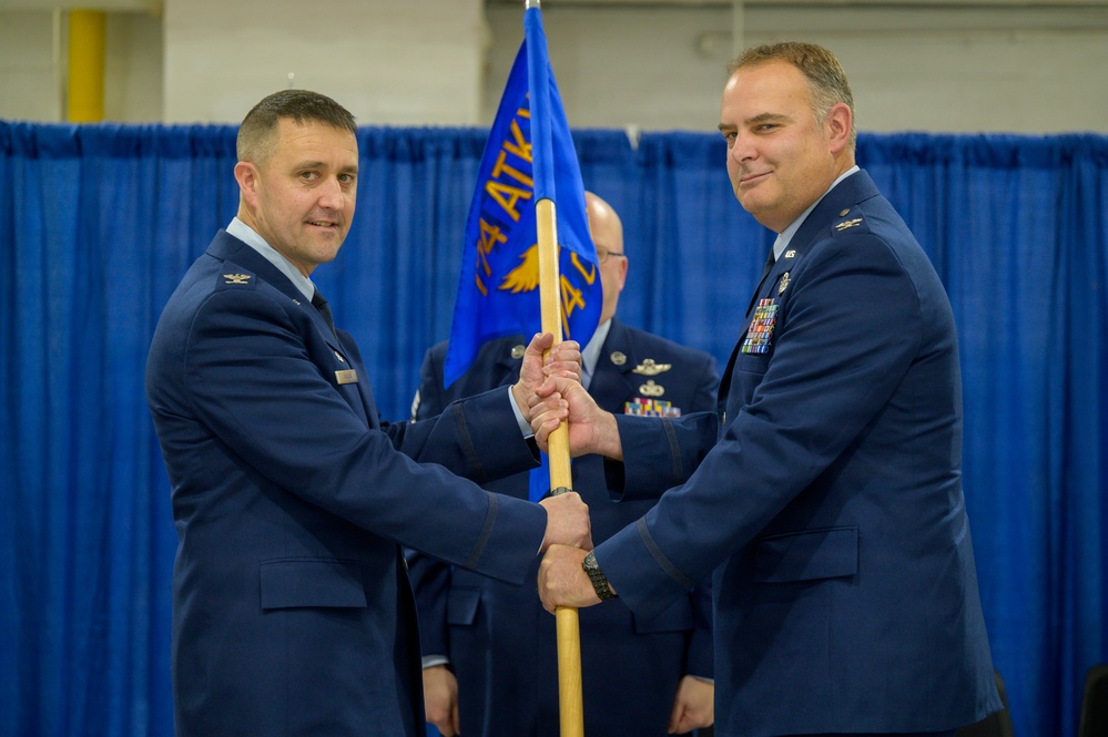 Col. Seth Anderson assumes command of the 174th Operations Group