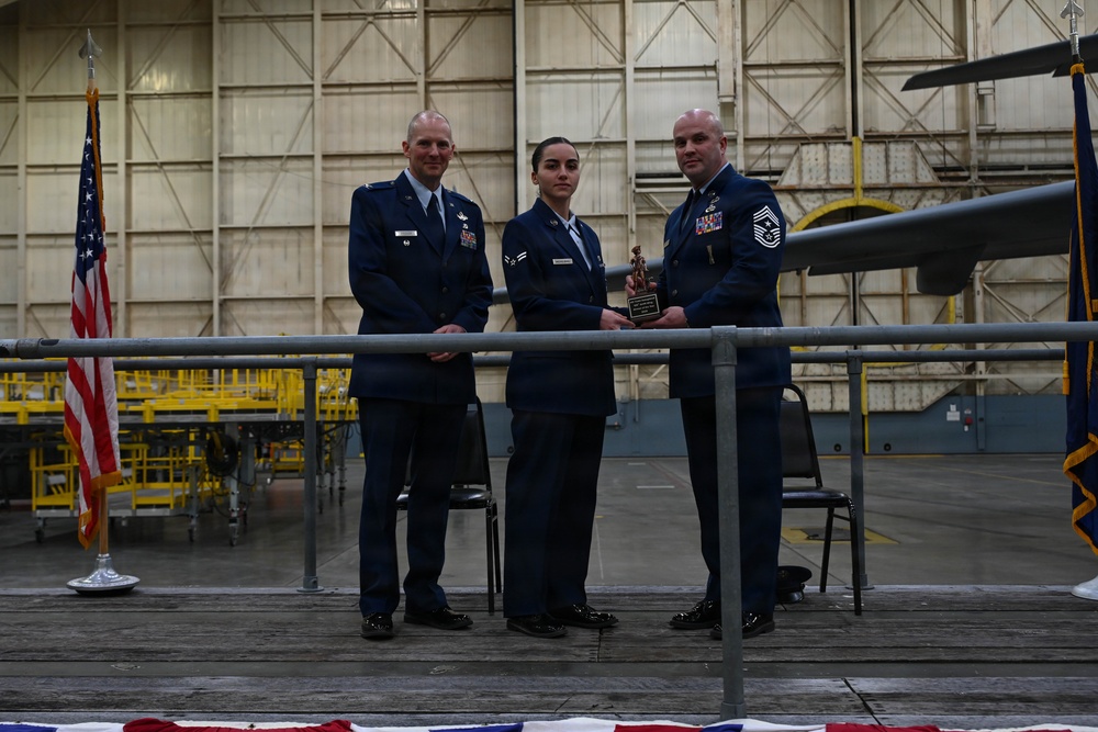 105th honors outstanding Airmen