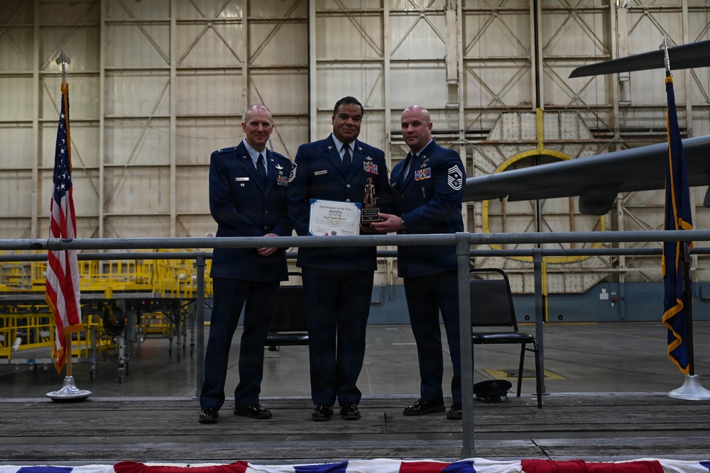 105th honors outstanding Airmen