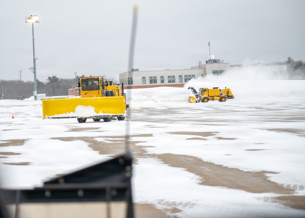 Snow Removal Teams Keep Pease Mission Ready
