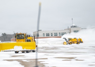 Snow Removal Teams Keep Pease Mission Ready