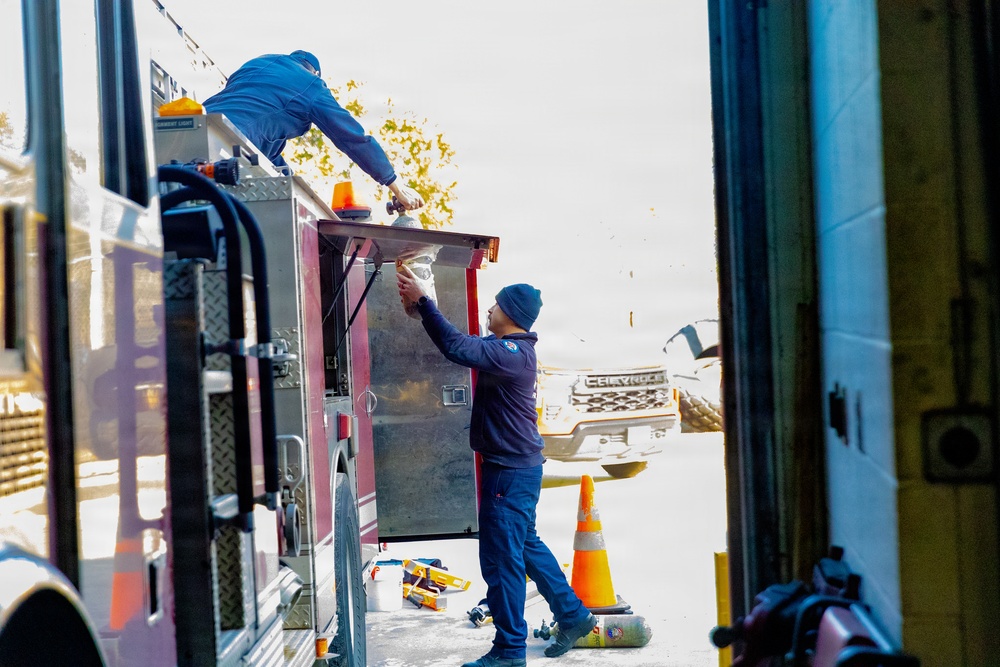 U.S. Army Special Operations Civil Affairs Conducts Realistic Military Training