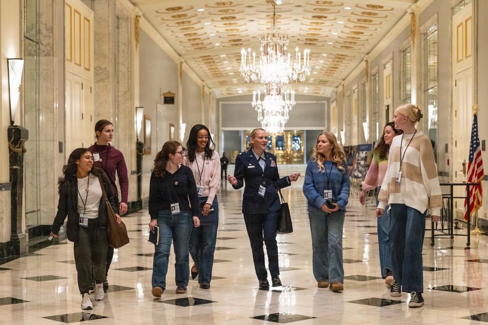 From Springfield to the Senate, 178th Wing officer mentors future leaders